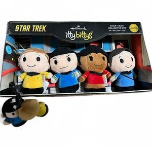 Star Trek TNG Hallmark Itty Bittys Kirk,Spock,McCoy,Uhura-with clippys. NWT